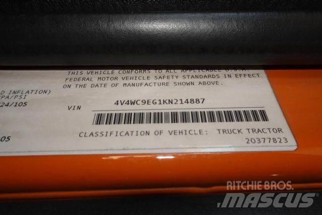 Volvo VNR64T300 Šasija ar kabīni