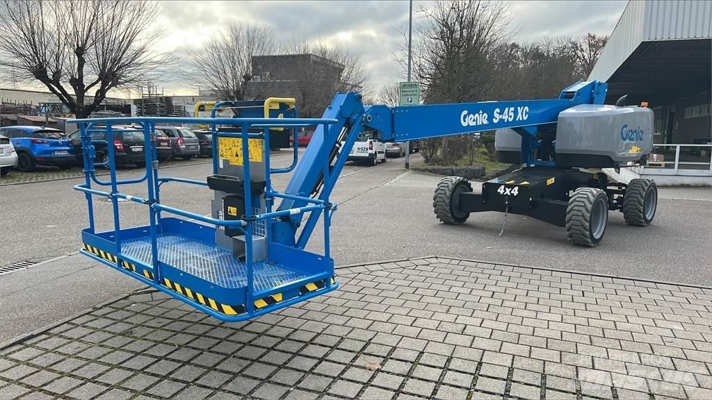 Genie S-45 XC Strēles pacēlāji