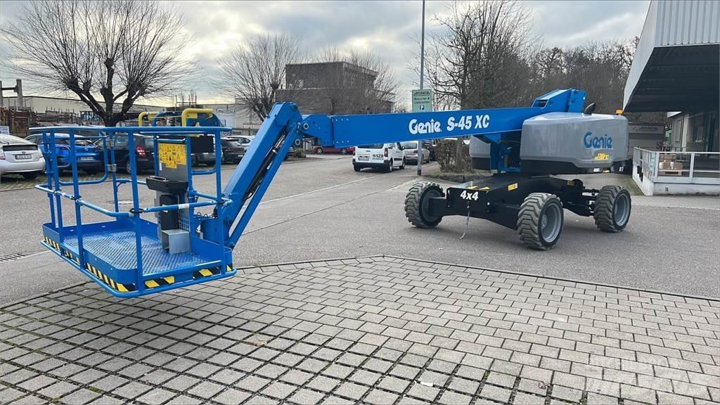 Genie S-45 XC Strēles pacēlāji