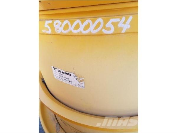 Volvo A25 Riepas, riteņi un diski