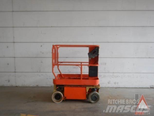 JLG 1230ES Strēles pacēlāji