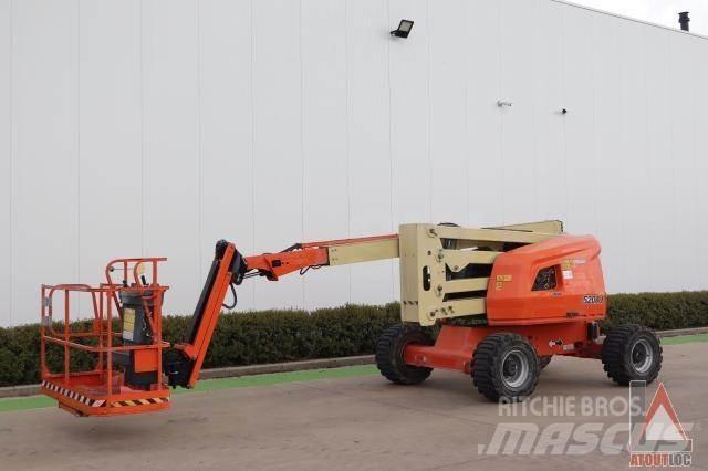 JLG 520AJ Strēles pacēlāji