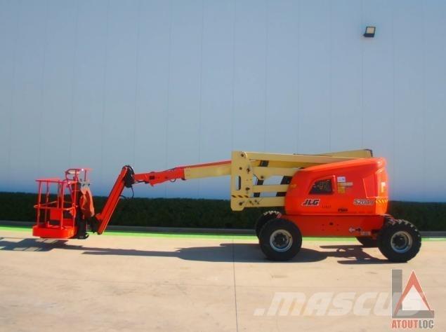JLG 520AJ Strēles pacēlāji