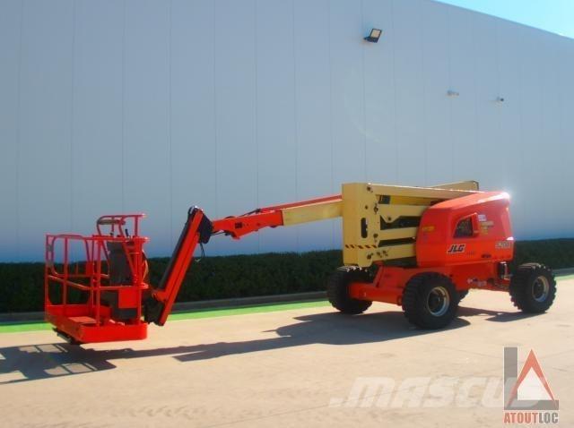 JLG 520AJ Strēles pacēlāji