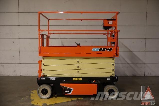 JLG ES3246 Strēles pacēlāji