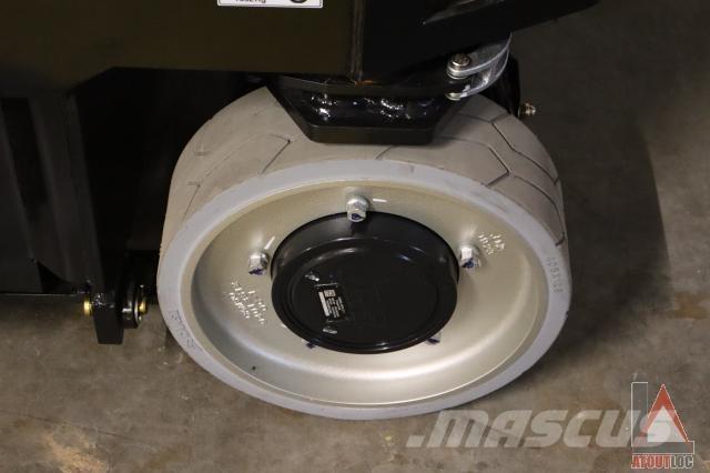 JLG ES3246 Strēles pacēlāji