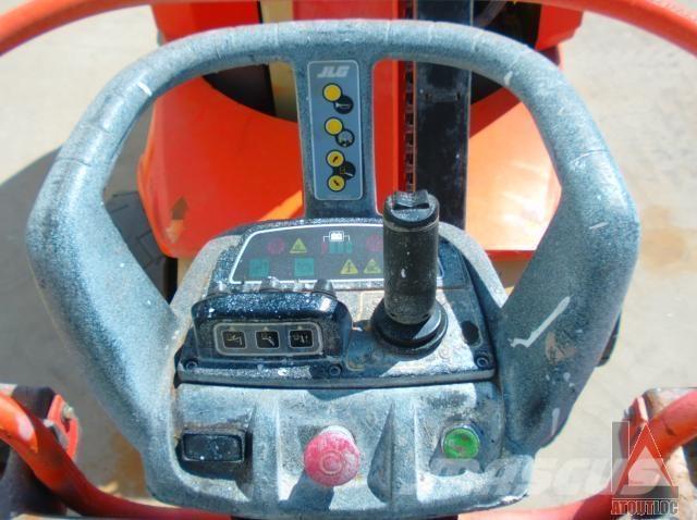 JLG TOUCAN 12E + Strēles pacēlāji