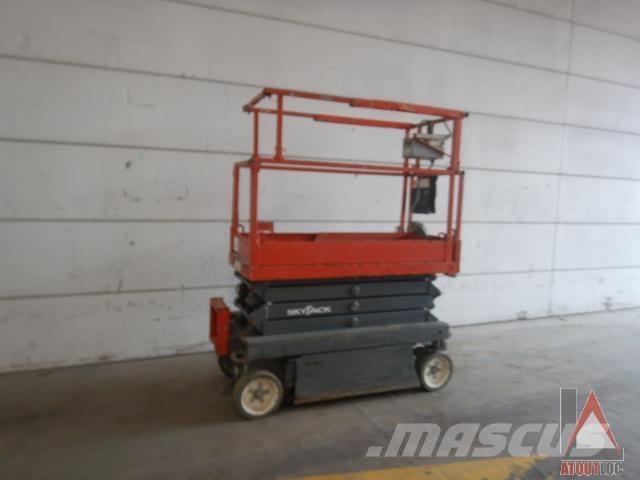 SkyJack SJ3219 Strēles pacēlāji