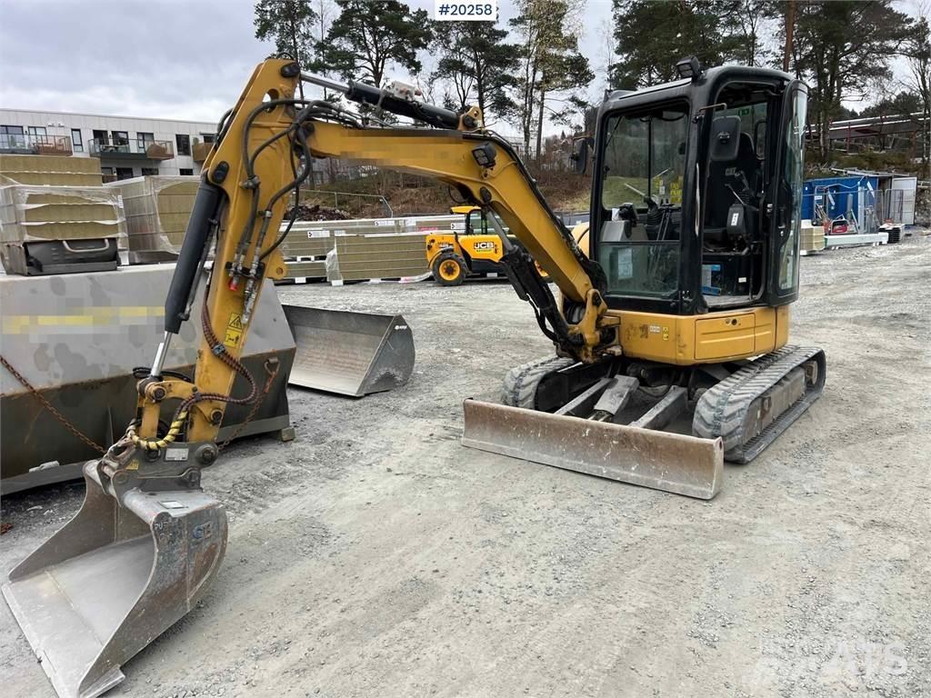 CAT 303.5ECR Kāpurķēžu ekskavatori