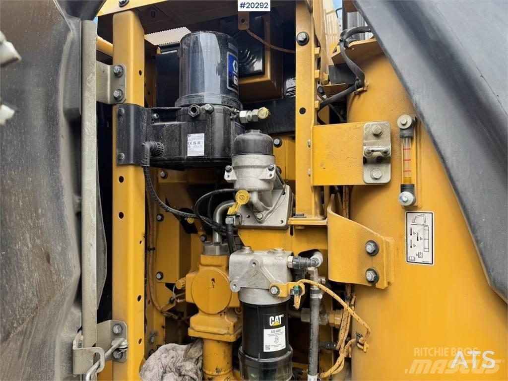 CAT 313 Kāpurķēžu ekskavatori