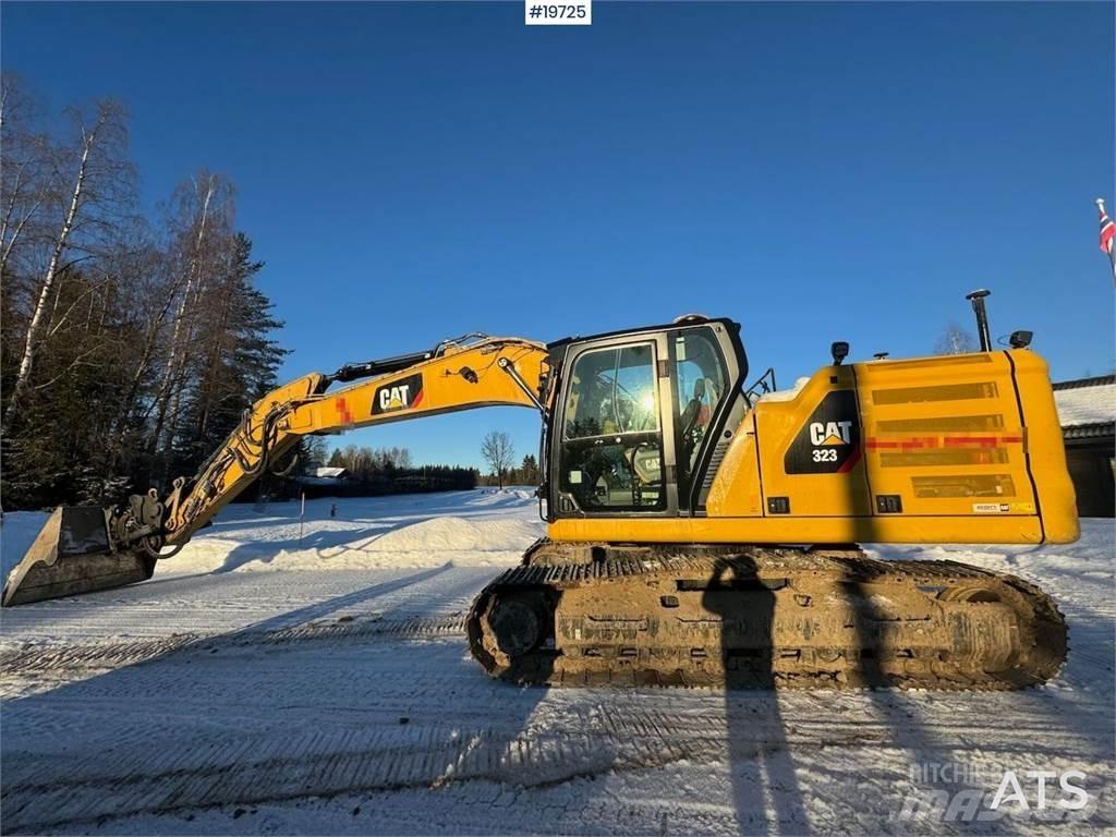 CAT 323 Kāpurķēžu ekskavatori