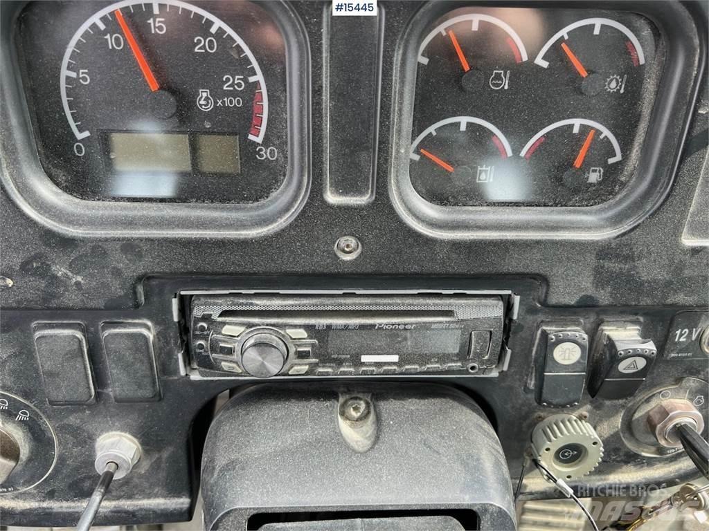 CAT 966G Iekrāvēji uz riteņiem