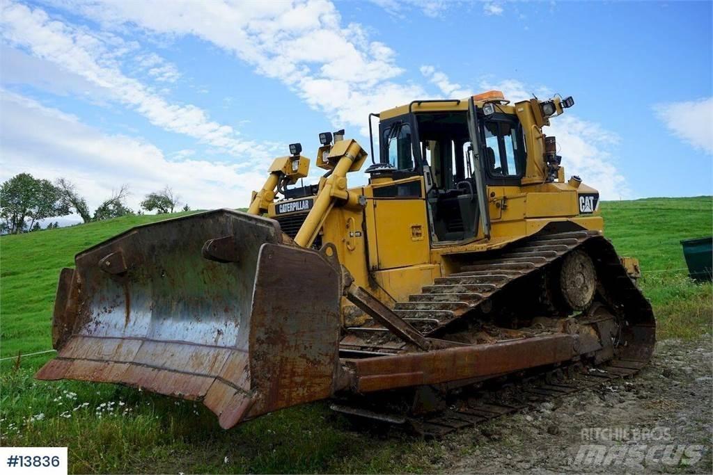 CAT D6T Kāpurķēžu buldozeri