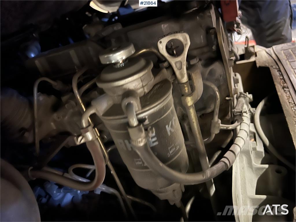 CAT DP30N Tehnika ar dīzeļa dzinēju