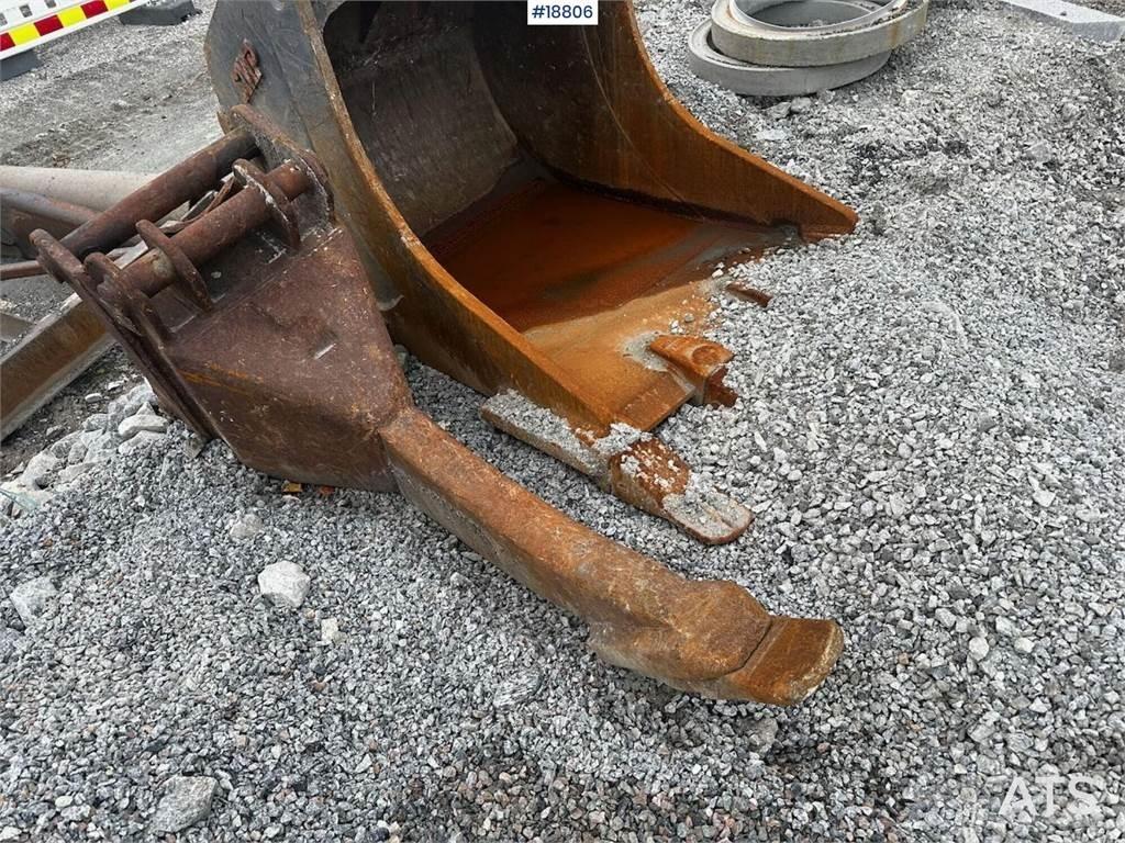 Doosan DX225LC Kāpurķēžu ekskavatori