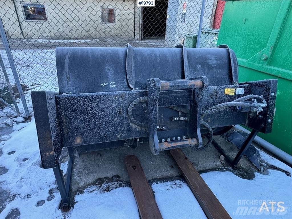 Engcon SR1600C broom Būvniecība- Citi