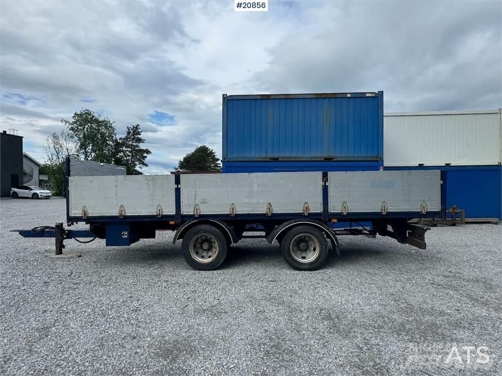 GMF flatebed trailer Platformas/izkraušana no sāniem