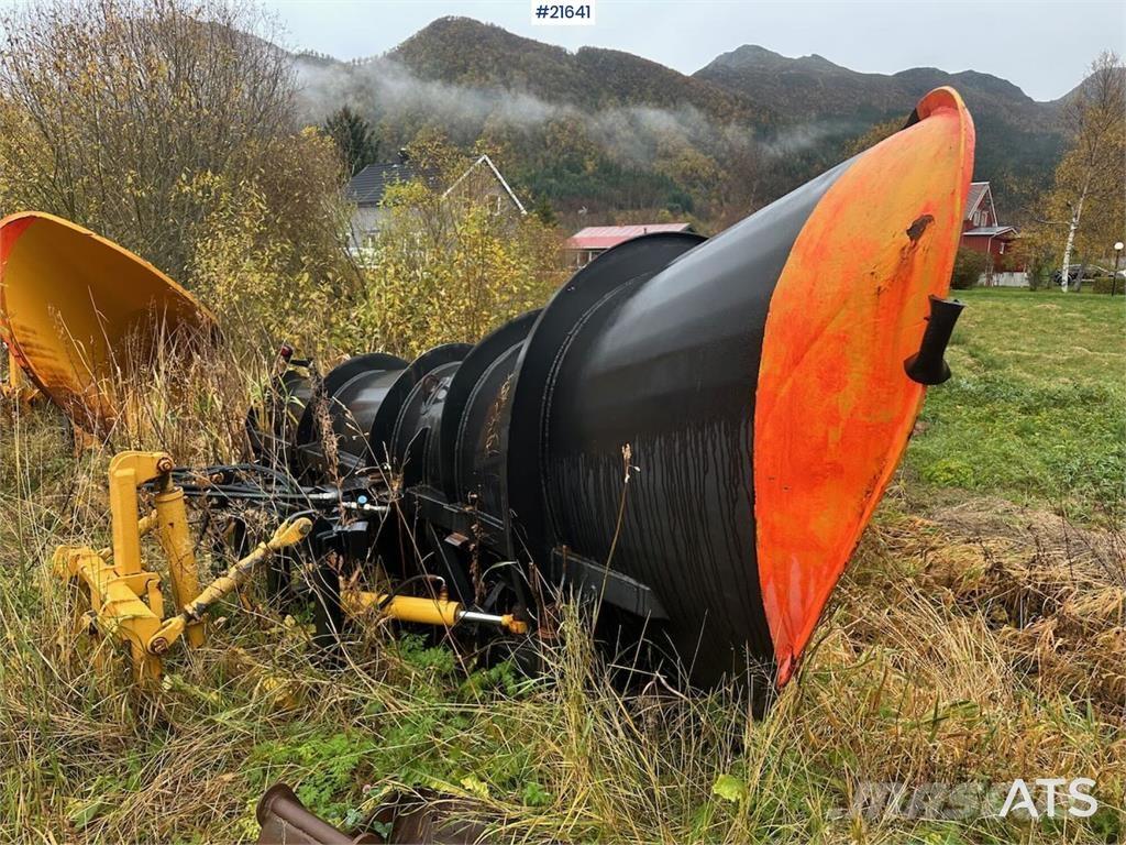  Gmill HDA 265 plow. Transports- Citi