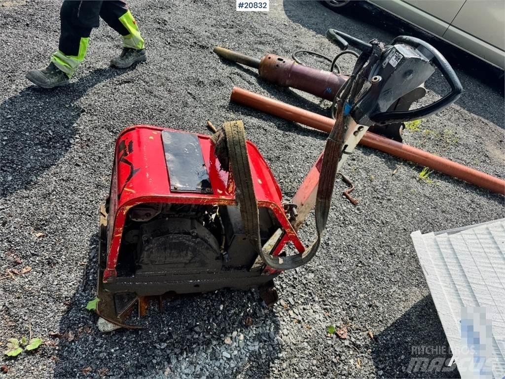 Hatz hoppetusse Citas sastāvdaļas