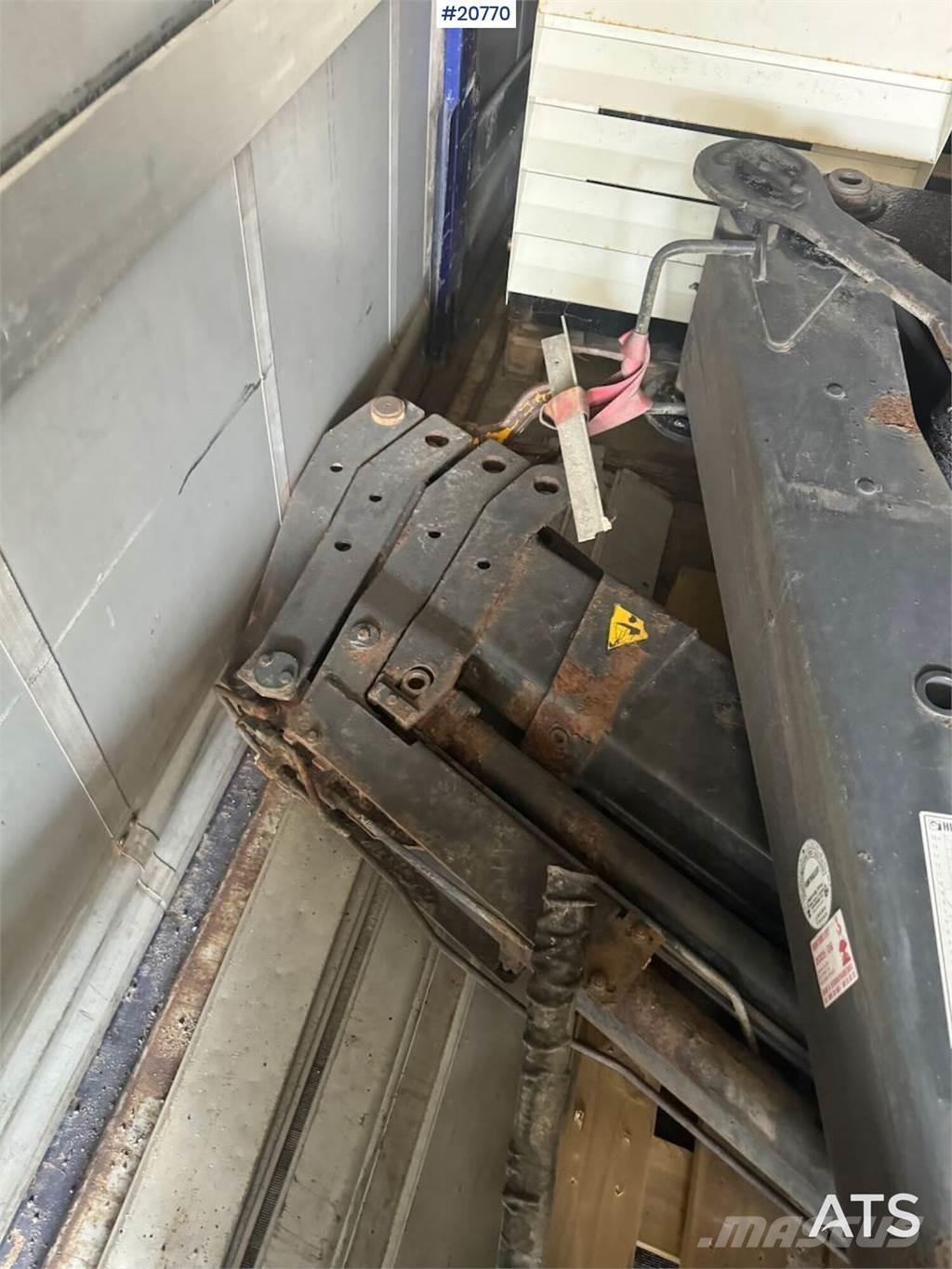 Hiab 125-4 Crane Citi