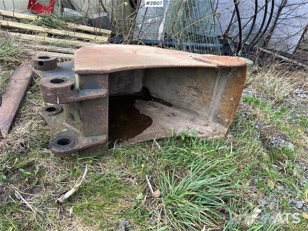 Komatsu PC60-5 Kāpurķēžu ekskavatori