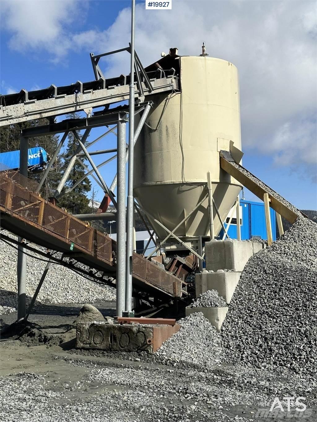  Lagersilo m/ mater Celtniecības drupinātāji