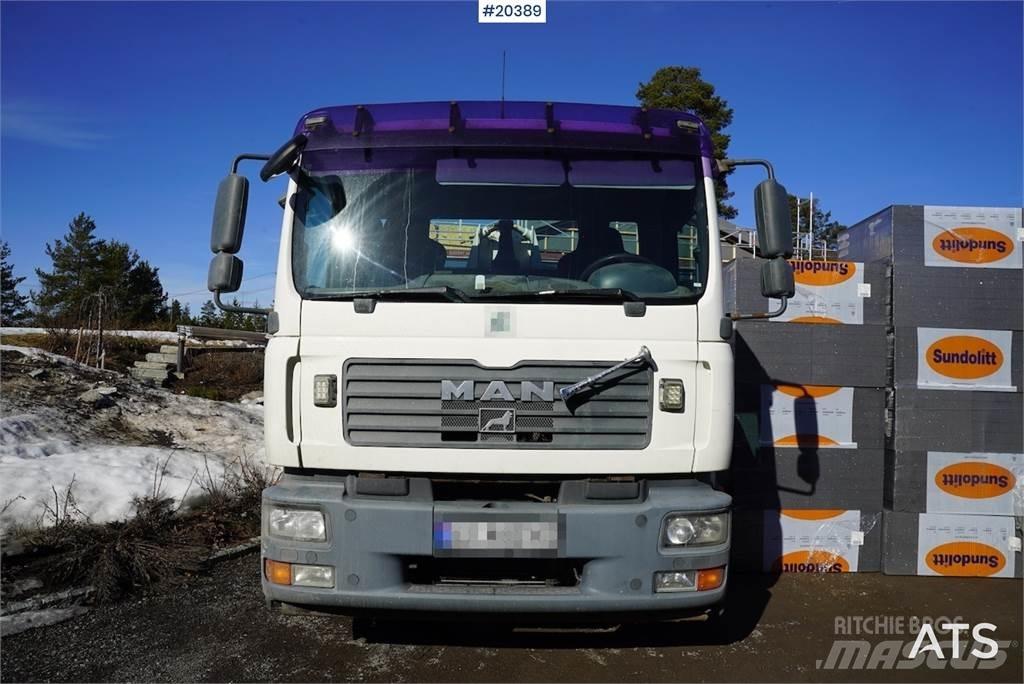 MAN TGM 18.330 Treileri ar āķi