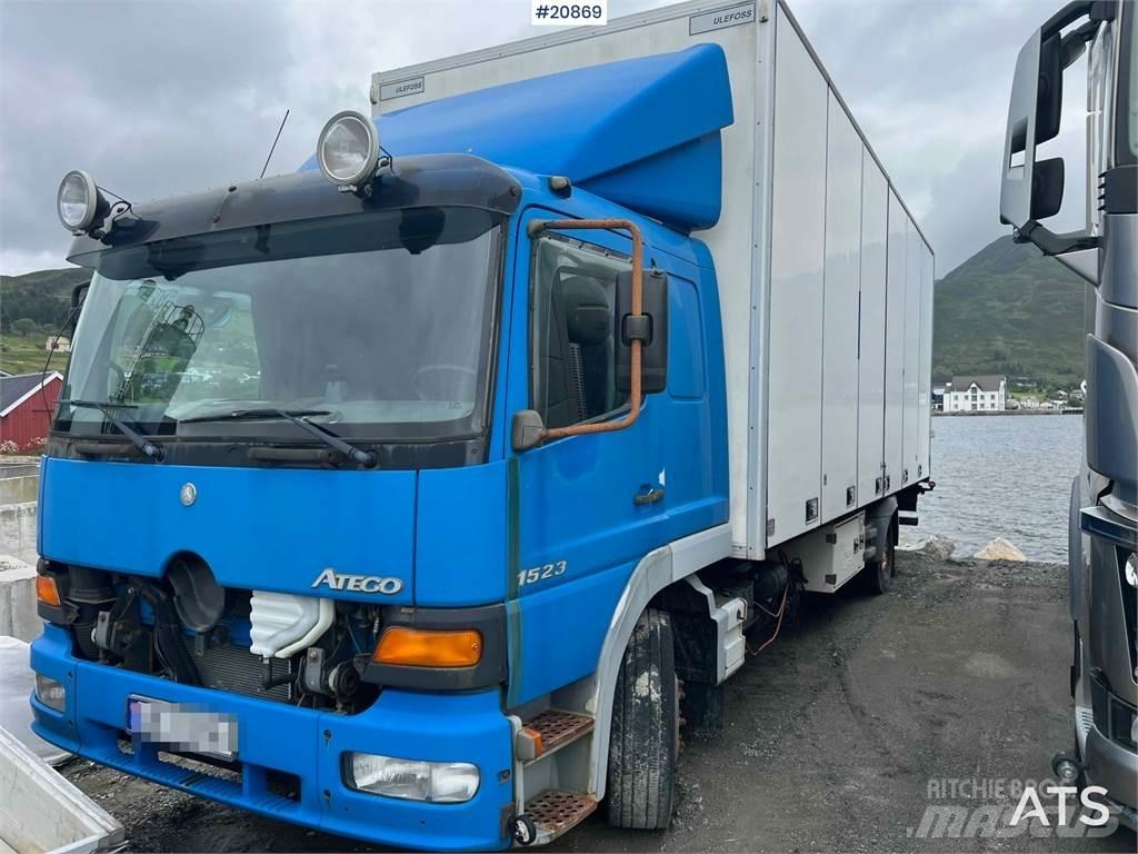 Mercedes-Benz 1523 Furgons