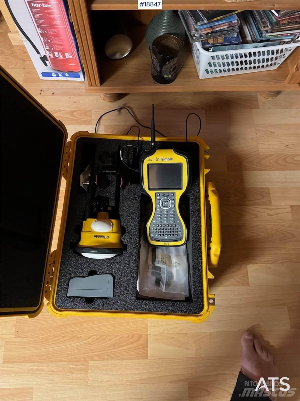 Trimble GPS m/ radio. Būvniecība- Citi
