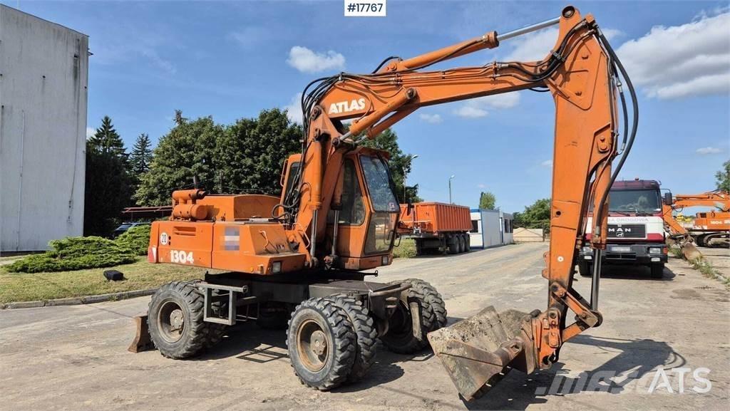 Atlas 1304 Ekskavatori uz riteņiem