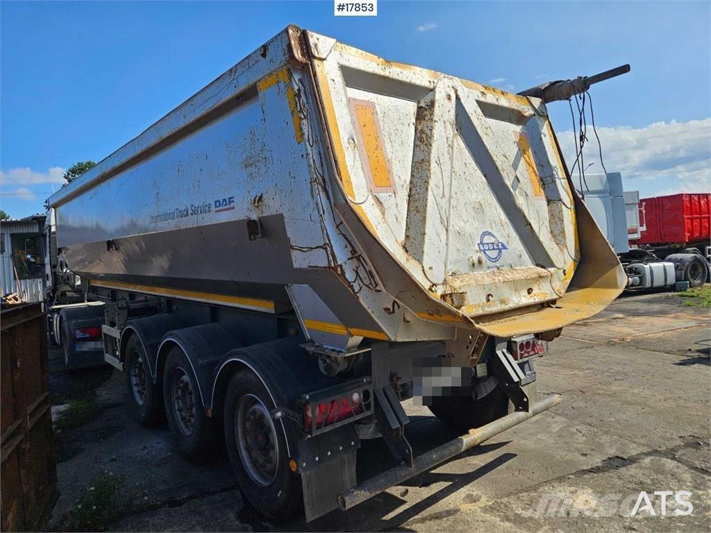 Bodex KIS 3B Piekabes pašizgāzēji