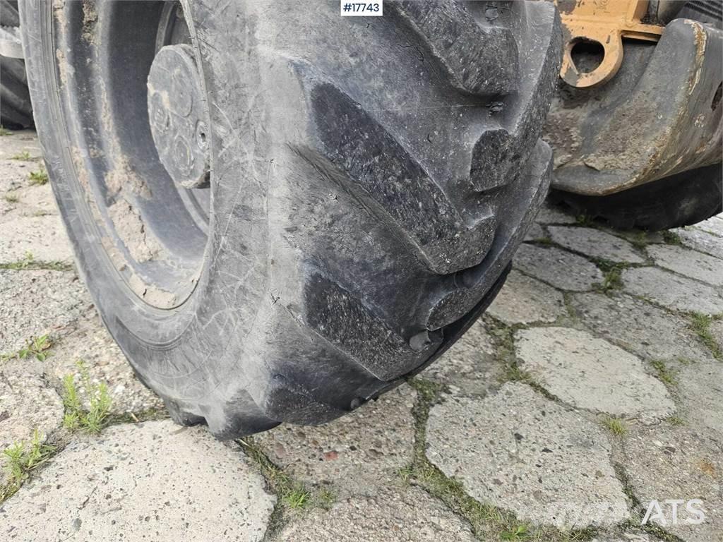 CASE 580SV Ekskavatori-iekrāvēji