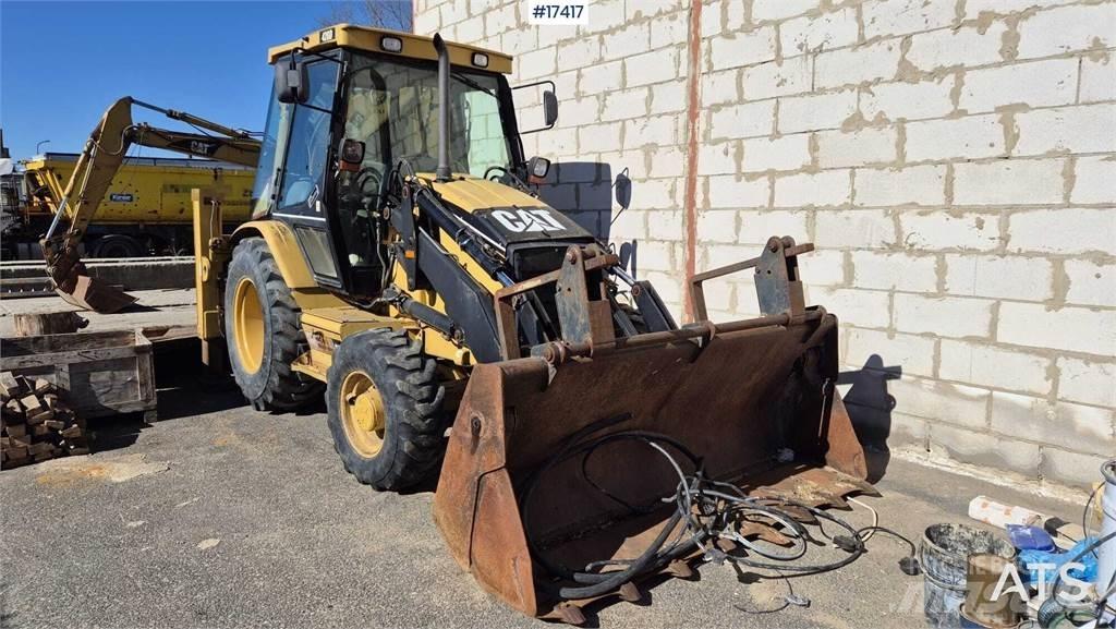 CAT 428D Ekskavatori-iekrāvēji