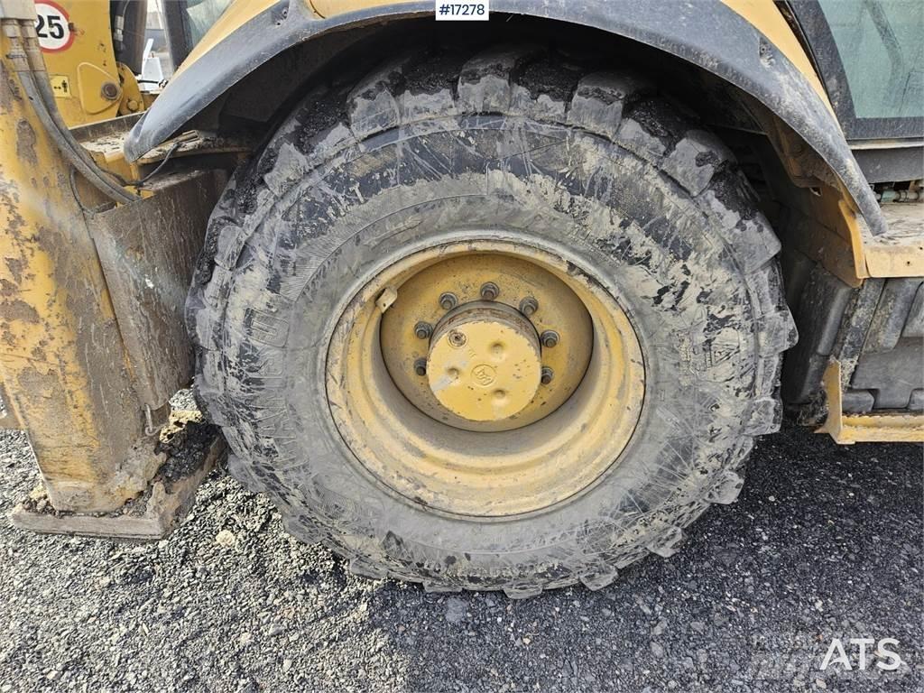 CAT 432F Ekskavatori-iekrāvēji