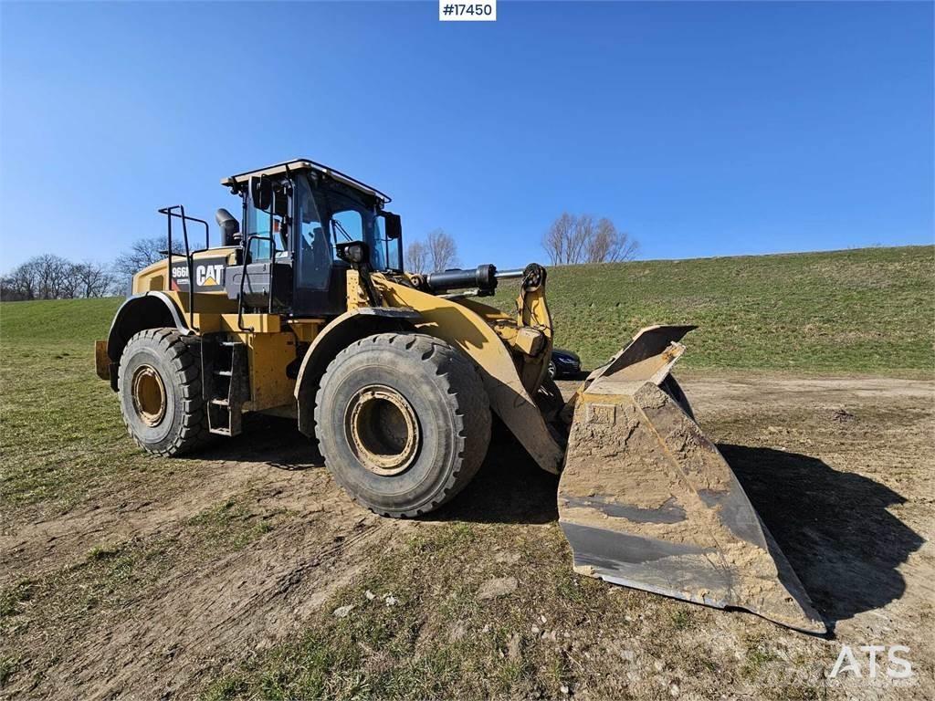 CAT 966M Iekrāvēji uz riteņiem