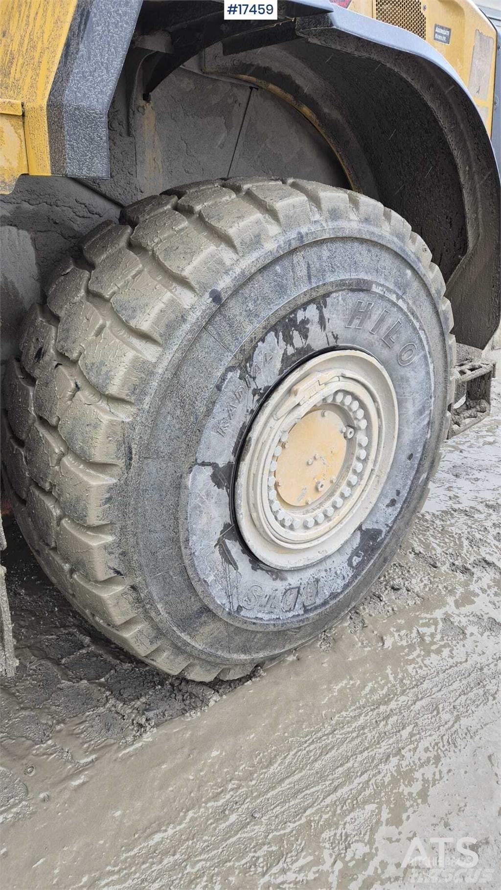 CAT 980 XE Iekrāvēji uz riteņiem