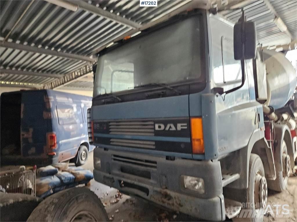 DAF 85 Kravas mašīna- betona sūknis