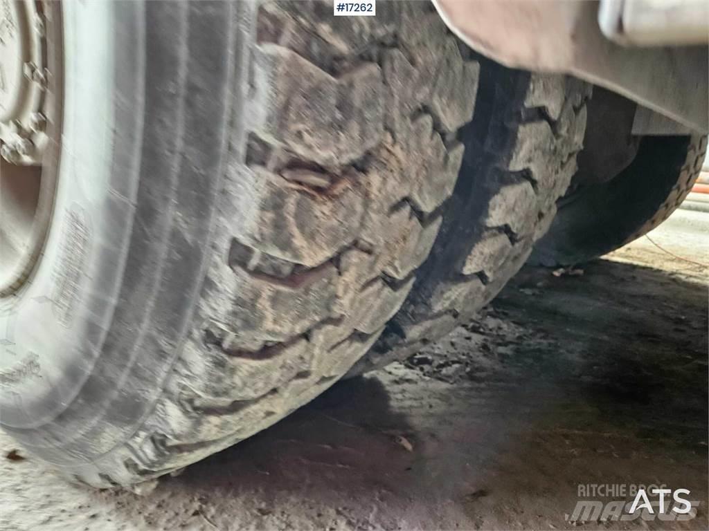 DAF 85 Kravas mašīna- betona sūknis