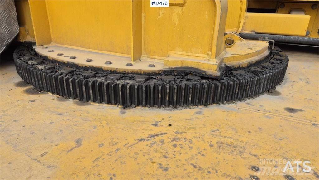 Demag AC Visurgājēji celtņi