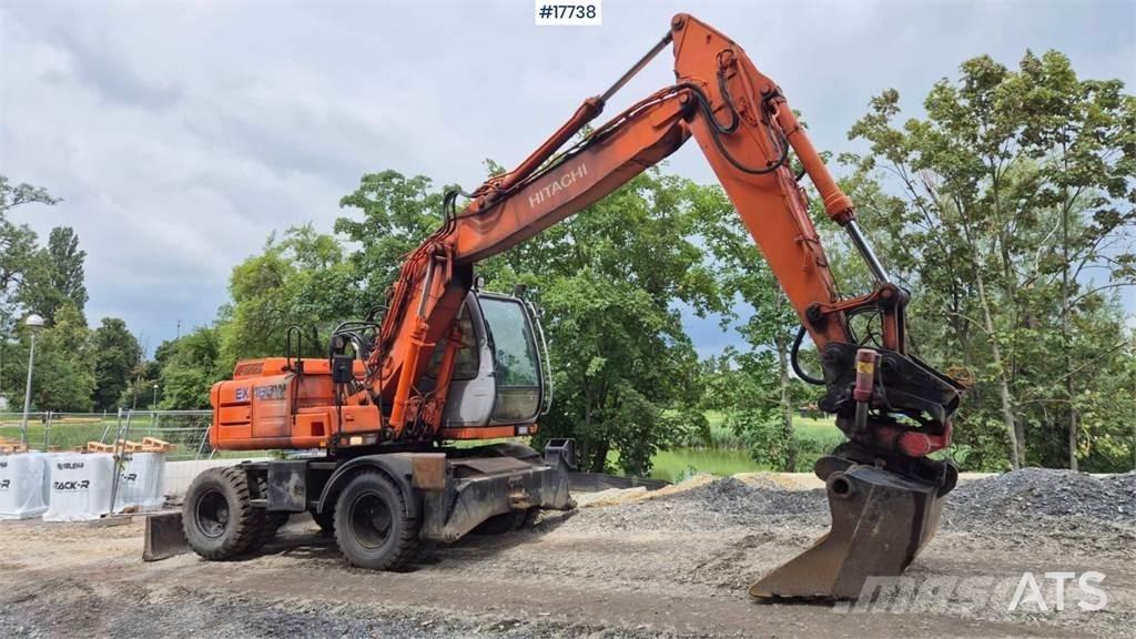 Hitachi EX 165W Ekskavatori uz riteņiem