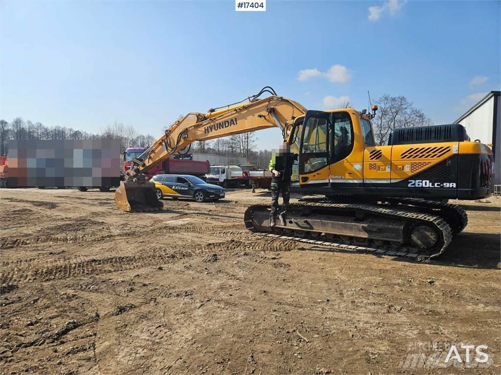 Hyundai R260LC Kāpurķēžu ekskavatori