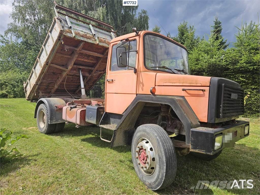 Iveco  Pašizgāzējs