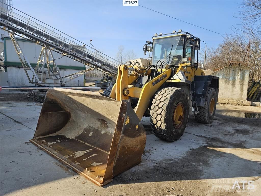 Komatsu WA 320-5 Iekrāvēji uz riteņiem