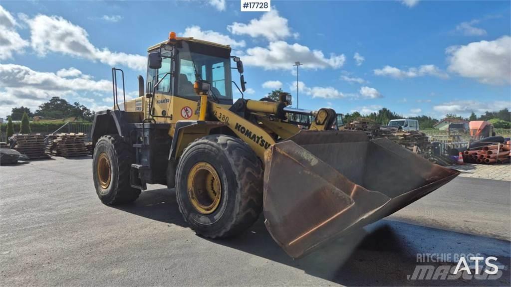 Komatsu WA380-5H Iekrāvēji uz riteņiem