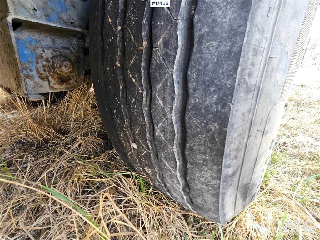 Krone SDP Tents puspiekabes