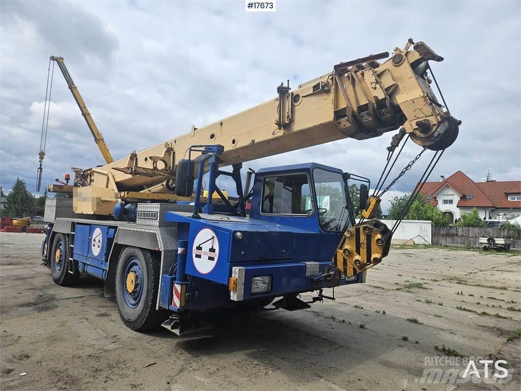 Liebherr LTM 1025 Visurgājēji celtņi