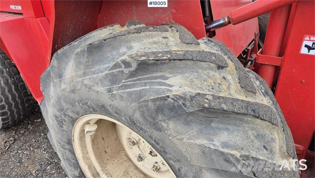 Manitou MB 30N Tehnika ar dīzeļa dzinēju