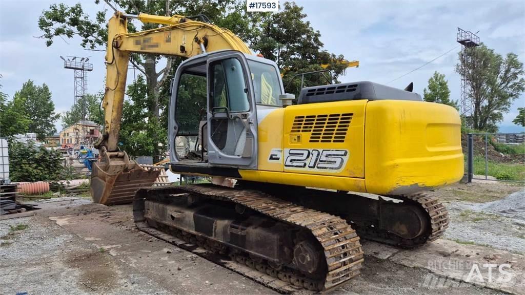 New Holland E215 Kāpurķēžu ekskavatori