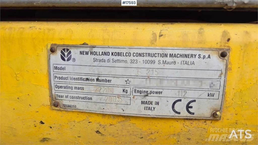 New Holland E215 Kāpurķēžu ekskavatori