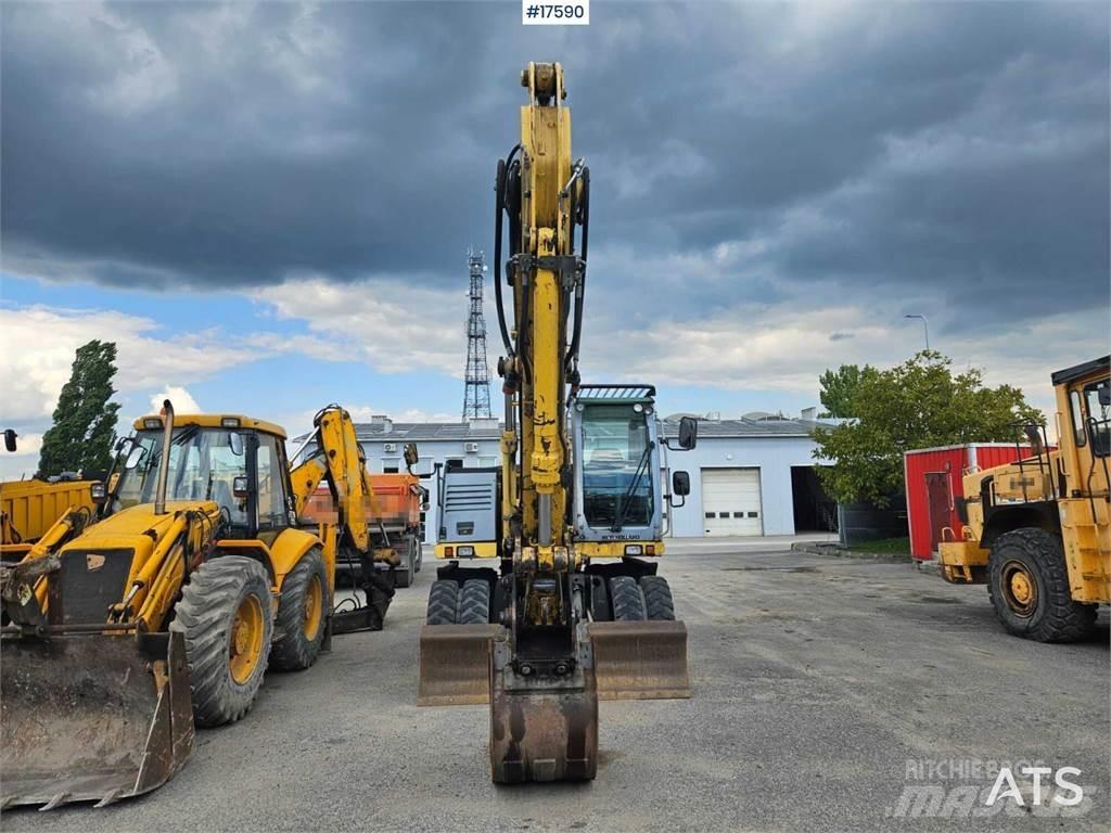 New Holland WL 170C Ekskavatori uz riteņiem